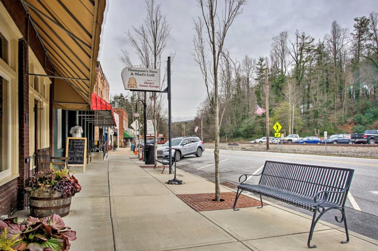 Saluda Main Street Retreat - Central Location! Ngoại thất bức ảnh