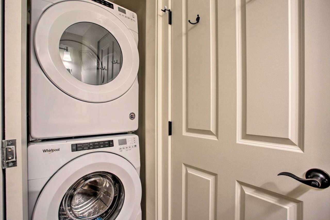 Saluda Main Street Retreat - Central Location! Ngoại thất bức ảnh